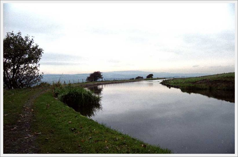 008-canalbank-Altham