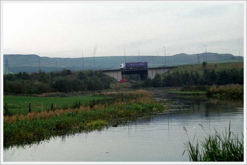 020-canal-towardsM65-GypsyB
