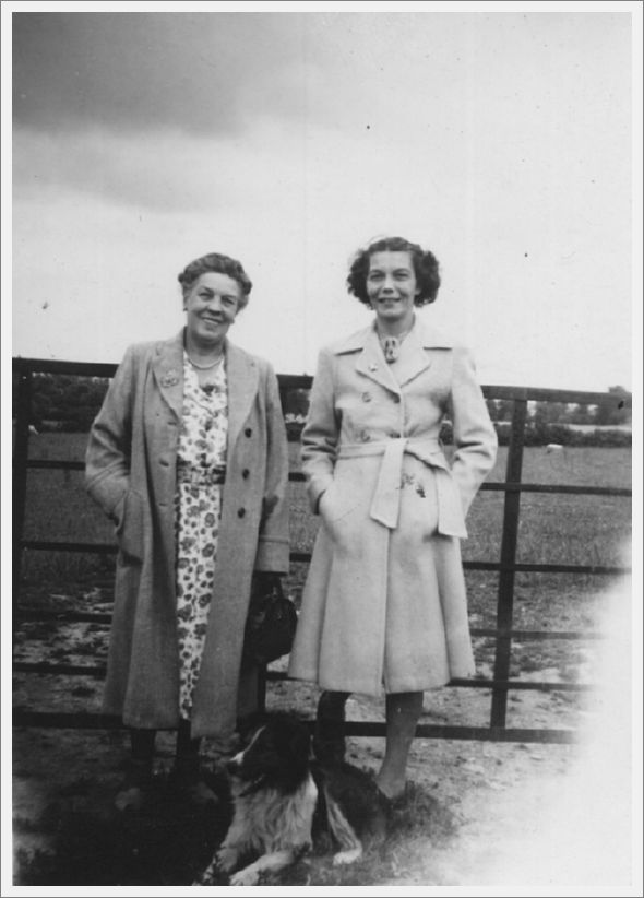 Nana, Mum and Rusty