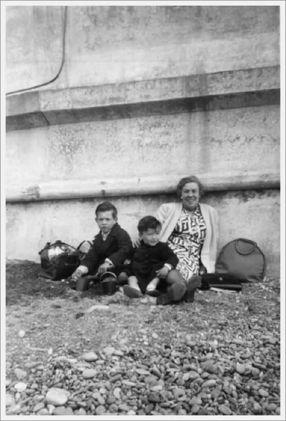 Doug, Pat and Nana