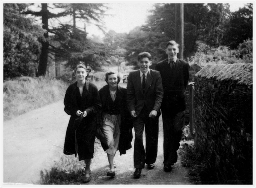 David (rt) Peter Jones, Janet and ?